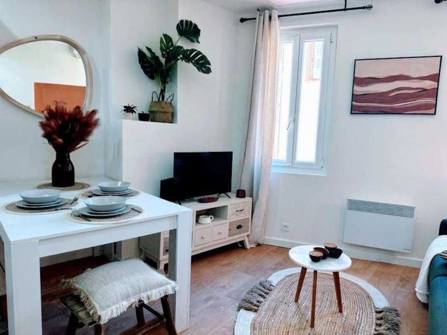 Studio Aux Pieds Des Parfumeries Grasse Exteriér fotografie